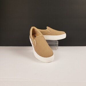 Soda Sz 7 Tan Slip On Vented Comfort Walking Womens Shoes Leisure